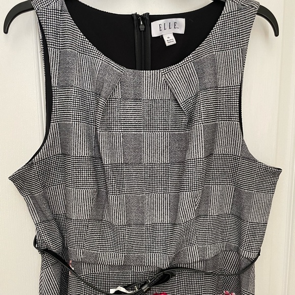 NWOT. ELLE A-LINE CASUAL DRESS. FIT AND FLARE SLEEVELESS BELTED DRESS - Picture 5 of 15